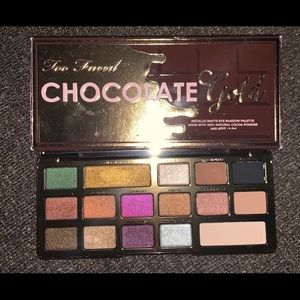 - Too faced palette